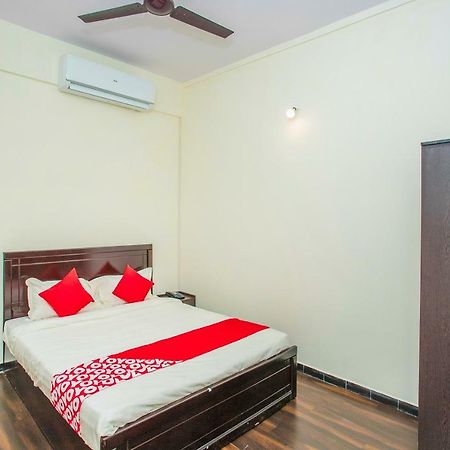 Hotel Oyo 14430 Sunshine Grand à Bangalore Extérieur photo