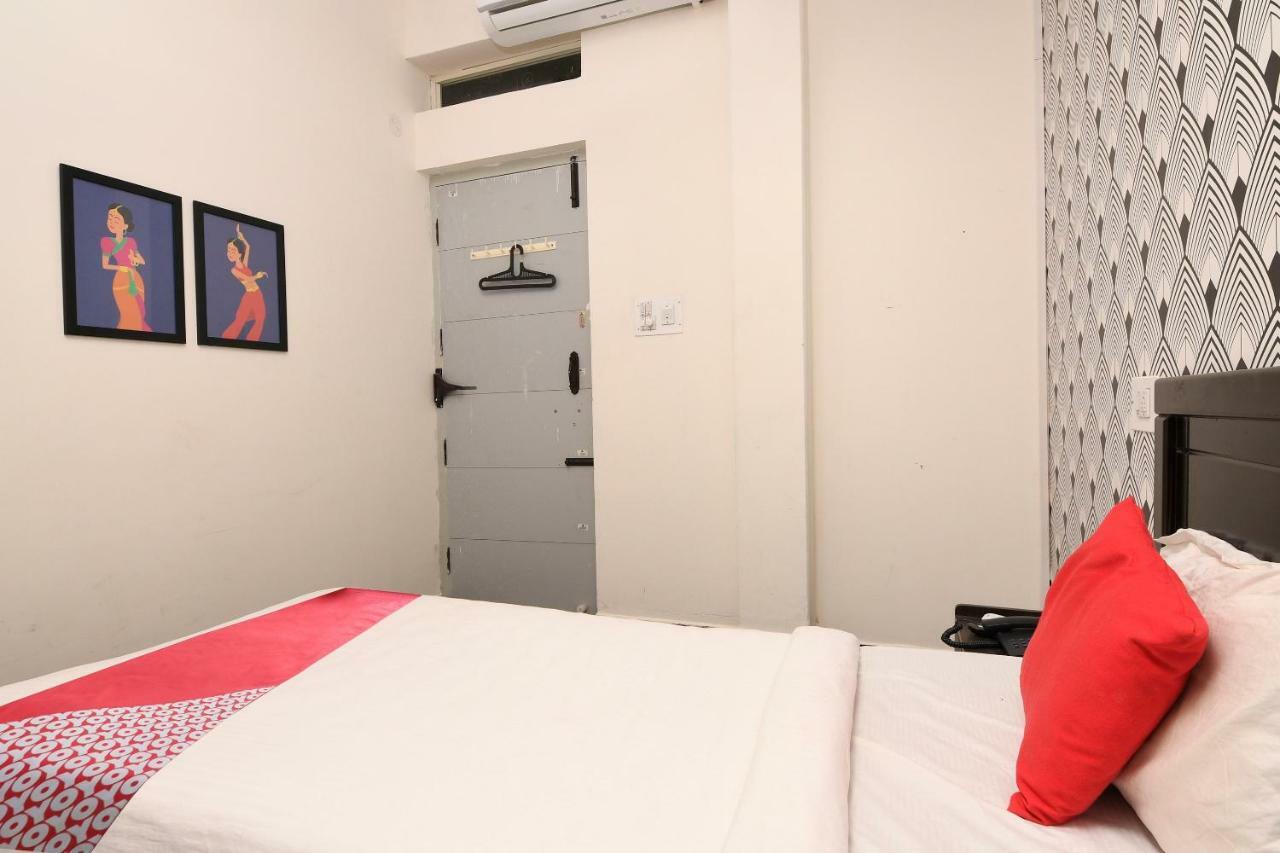 Hotel Oyo 14430 Sunshine Grand à Bangalore Extérieur photo
